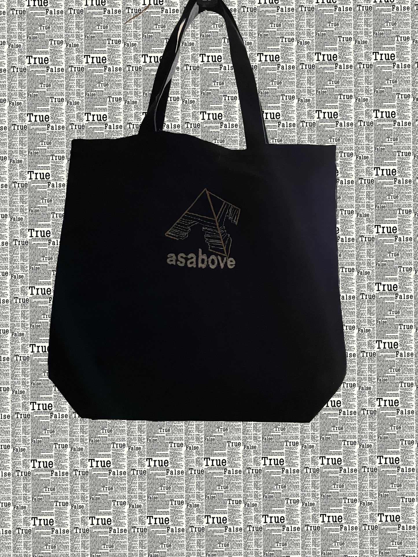 A Pyramid Tote Bag